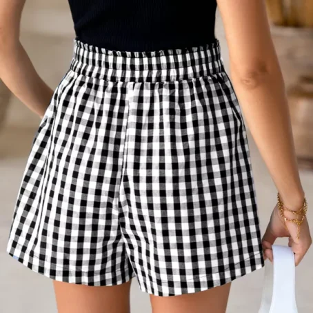 Women's Chic Gingham Print Smocked Shorts - Cupshe - 图片 3